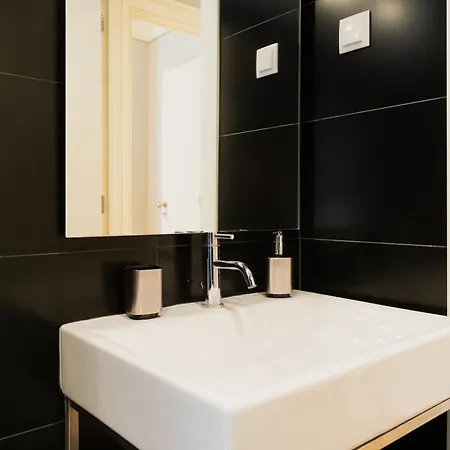 Duplex In Marques De Pombal * Lisboa