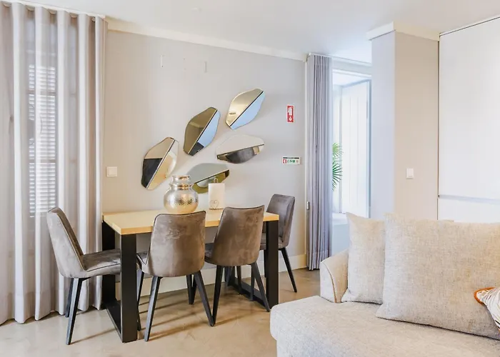 Duplex In Marques De Pombal *